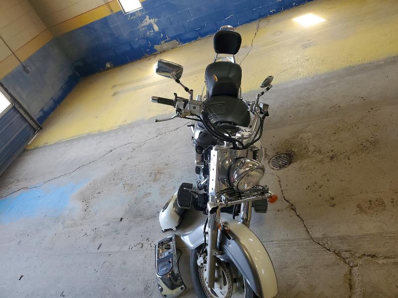 57485446 :رقم المزاد ، JS1VY51A022100491 vin ، 2002 Suzuki Vl1500 مزاد بيع