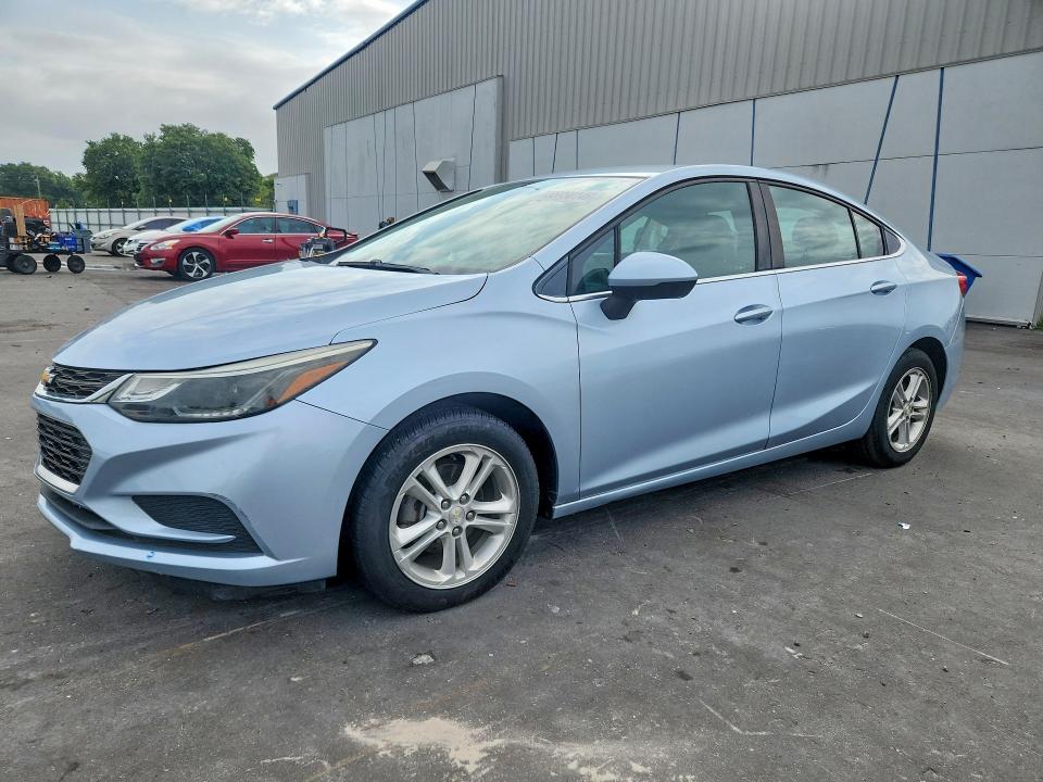 2018 Chevrolet Cruze მანქანა იყიდება აუქციონზე, vin: 1G1BE5SM0J7228833, აუქციონის ნომერი: 55958146