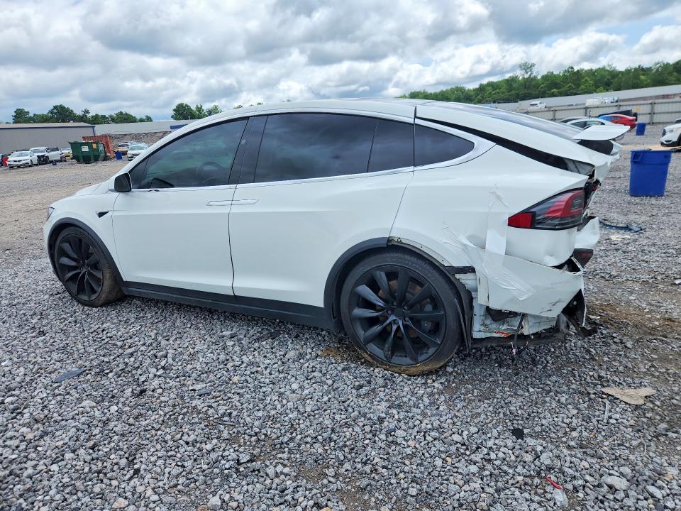 Продаж на аукціоні авто 2017 Tesla Model X, vin: 5YJXCBE20HF077010, номер лоту: 56865366