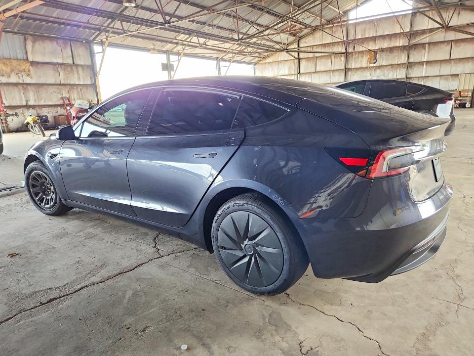 57496396 :رقم المزاد ، 5YJ3E1EA3SF127710 vin ، 2025 Tesla Model 3 مزاد بيع