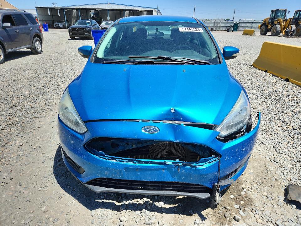 57445526 :رقم المزاد ، 1FADP3F24FL312956 vin ، 2015 Ford Focus مزاد بيع