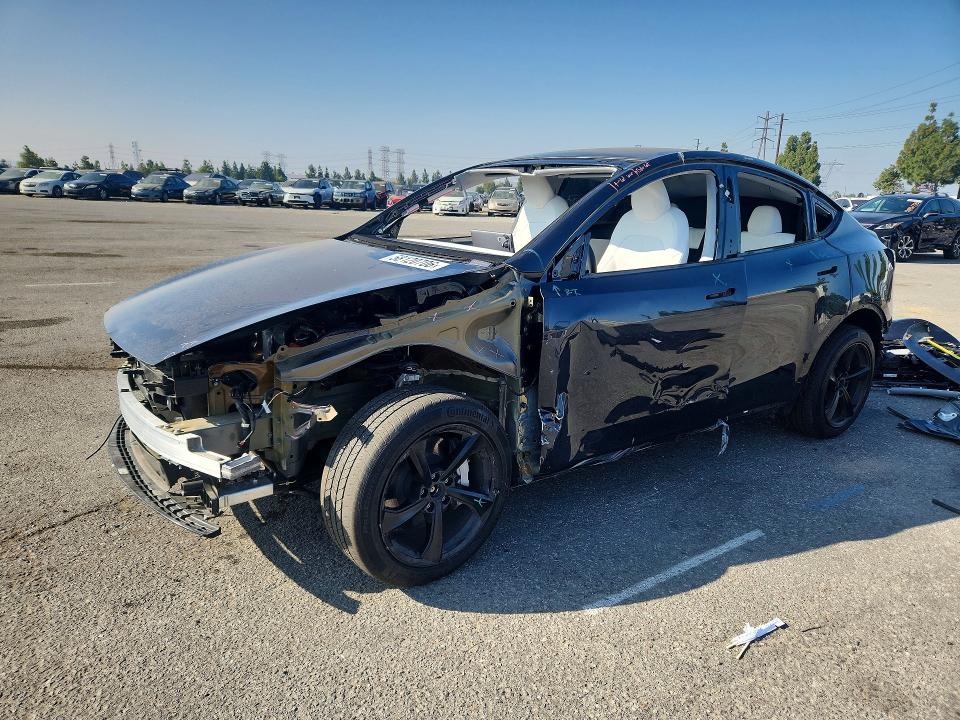 2026 Tesla Model Y მანქანა იყიდება აუქციონზე, vin: 7SAYGDEEXTF364655, აუქციონის ნომერი: 58120706