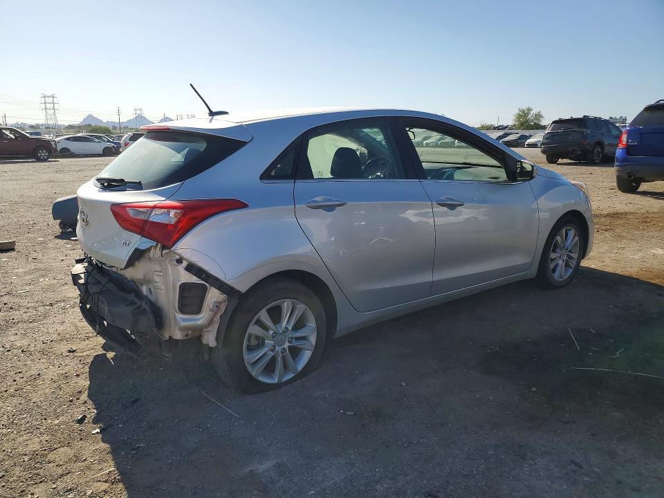2014 Hyundai Elantra Gt მანქანა იყიდება აუქციონზე, vin: KMHD35LH7EU194674, აუქციონის ნომერი: 55531856