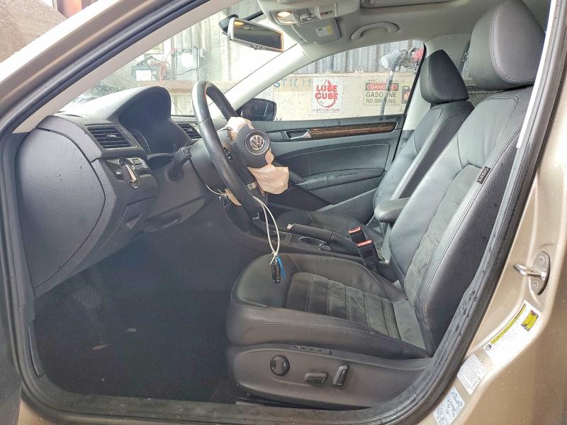 Продажа на аукционе авто 2015 Volkswagen Passat, vin: 1VWCV7A34FC050601, номер лота: 57549716