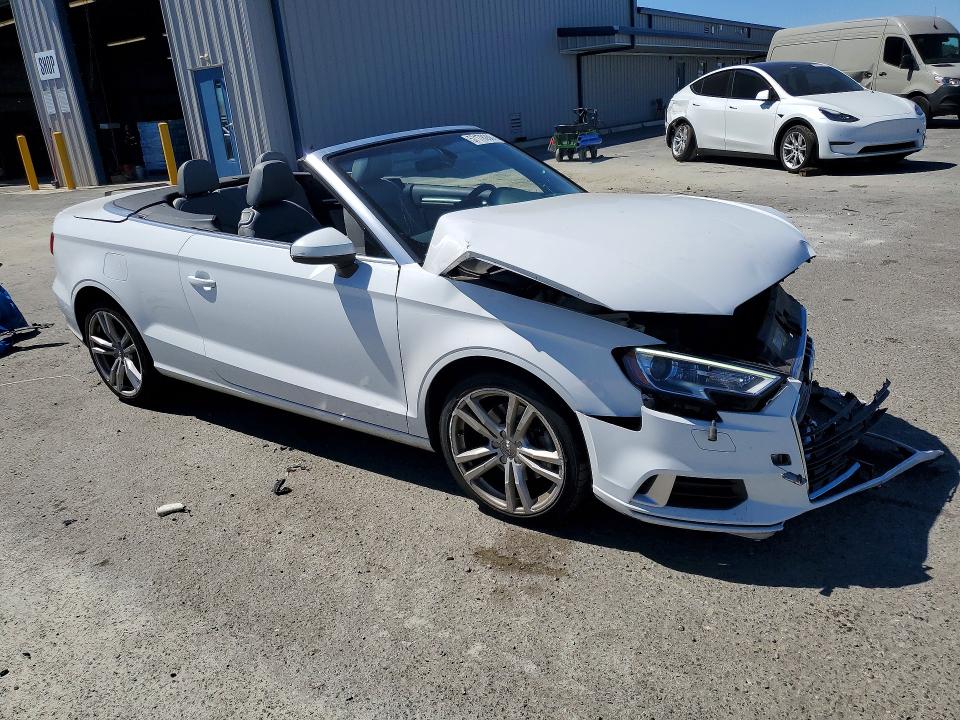 2018 Audi A3 მანქანა იყიდება აუქციონზე, vin: WAU78LFF2J1014589, აუქციონის ნომერი: 57178286