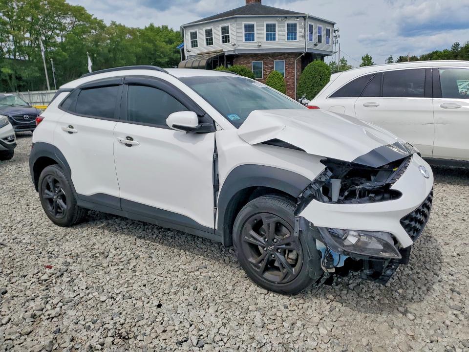 2022 Hyundai Kona მანქანა იყიდება აუქციონზე, vin: KM8K6CAB0NU820423, აუქციონის ნომერი: 55748476