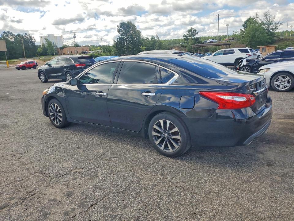 2017 Nissan Altima მანქანა იყიდება აუქციონზე, vin: 1N4AL3AP2HC211399, აუქციონის ნომერი: 58546156