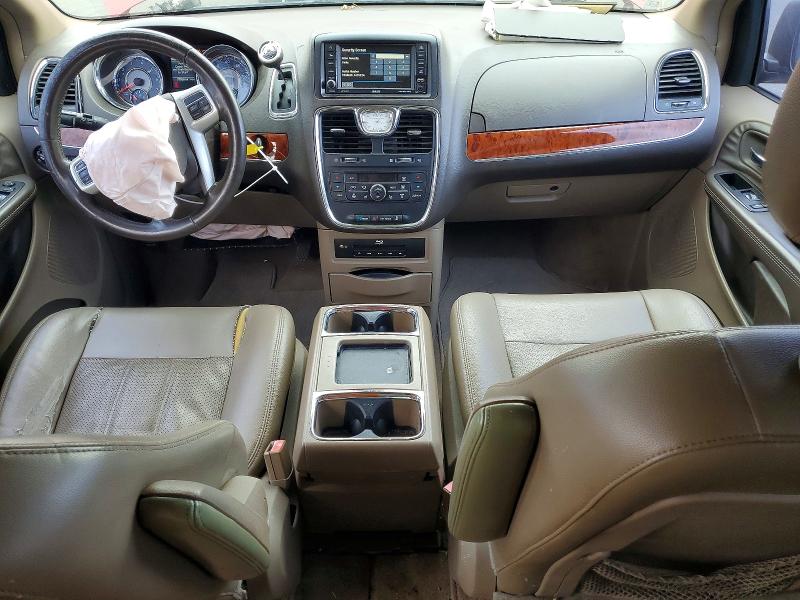 2015 Chrysler Town & Country მანქანა იყიდება აუქციონზე, vin: 2C4RC1CG7FR582674, აუქციონის ნომერი: 58332376