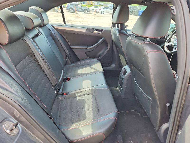 55811046 :رقم المزاد ، 3VW4T7AJ0EM396537 vin ، 2014 Volkswagen Jetta مزاد بيع