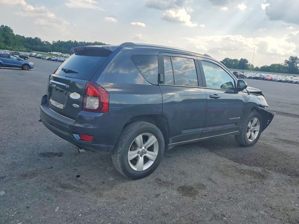 59252716 :رقم المزاد ، 1C4NJDEB7ED725440 vin ، 2014 Jeep Compass مزاد بيع