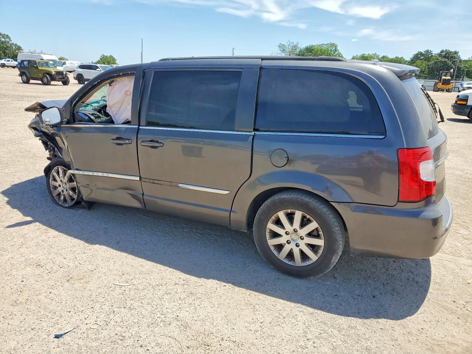 2015 Chrysler Town & Country მანქანა იყიდება აუქციონზე, vin: 2C4RC1BG1FR694128, აუქციონის ნომერი: 55843066