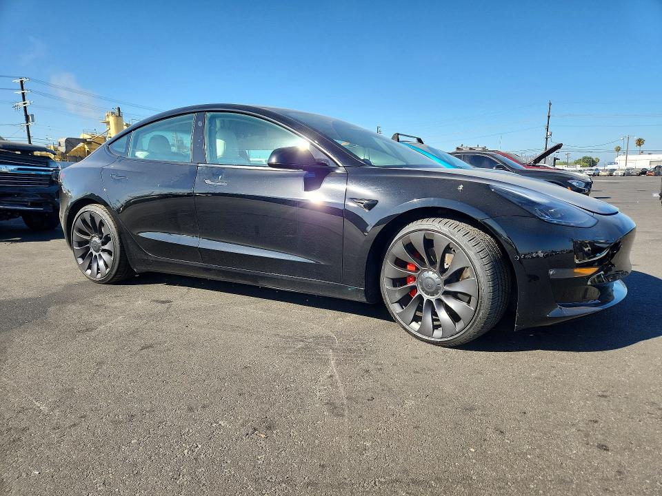 Продажа на аукционе авто 2021 Tesla Model 3, vin: 5YJ3E1EC0MF000725, номер лота: 56673176