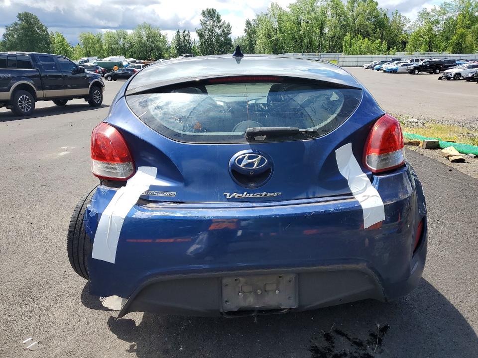 2016 Hyundai Veloster მანქანა იყიდება აუქციონზე, vin: KMHTC6AD4GU274325, აუქციონის ნომერი: 55870456