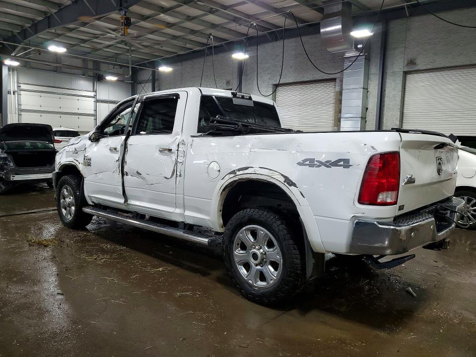 55725786 :رقم المزاد ، 3C6UR5DL0JG128011 vin ، 2018 Ram 2500 مزاد بيع