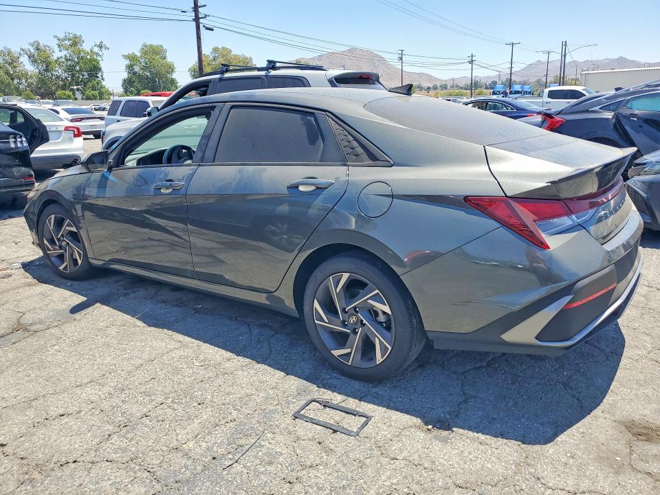 56643216 :رقم المزاد ، KMHLM4DG8SU958147 vin ، 2025 Hyundai Elantra مزاد بيع