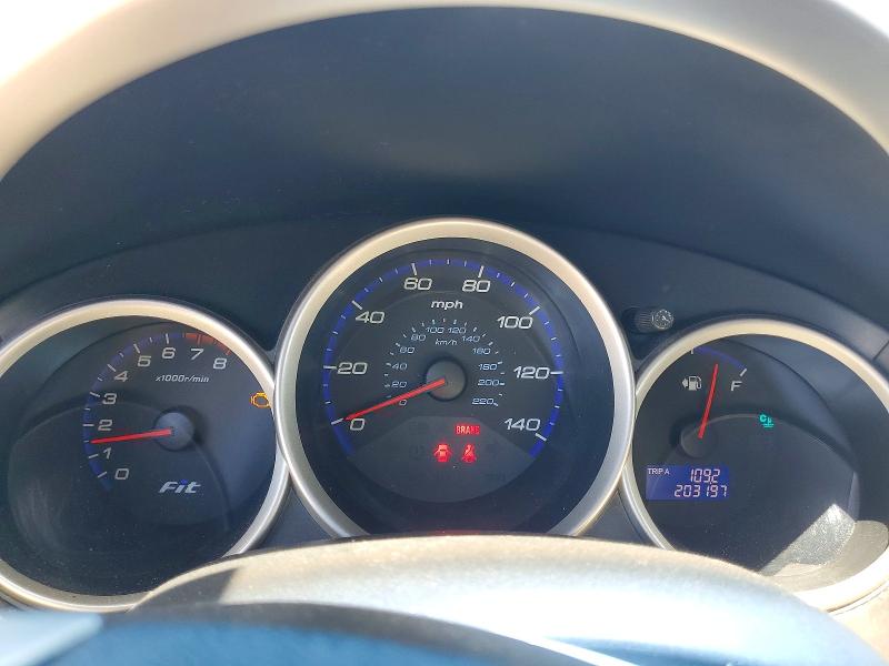 2008 Honda Fit მანქანა იყიდება აუქციონზე, vin: JHMGD37628S035698, აუქციონის ნომერი: 55297766