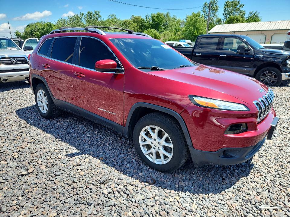 2016 Jeep Cherokee მანქანა იყიდება აუქციონზე, vin: 1C4PJMCS3GW142740, აუქციონის ნომერი: 56928976