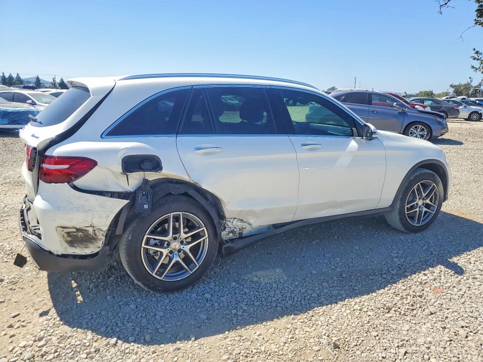 58623626 :رقم المزاد ، WDC0G4KB5HF119117 vin ، 2017 Mercedes-benz Glc مزاد بيع
