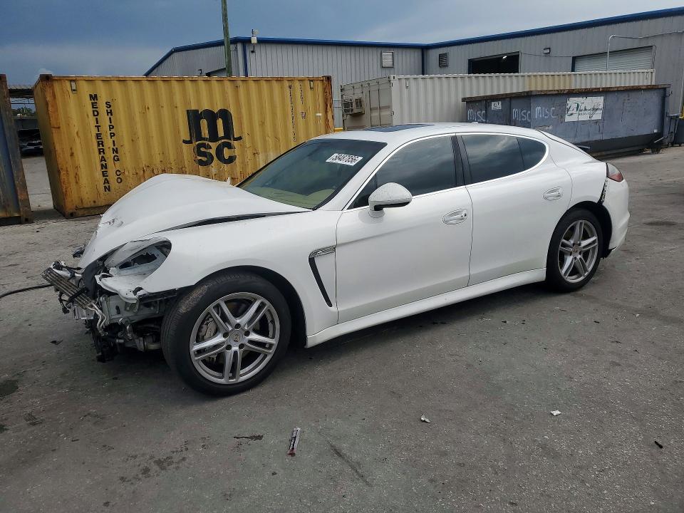 58487856 :رقم المزاد ، WP0AB2A78BL060874 vin ، 2011 Porsche Panamera مزاد بيع
