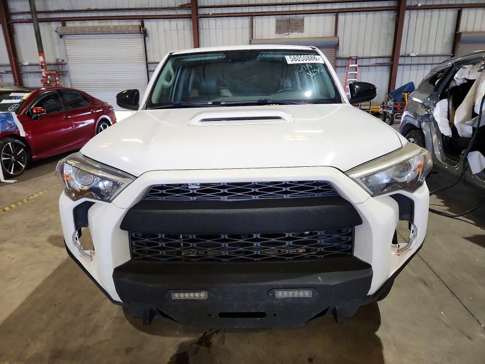 Продаж на аукціоні авто 2017 Toyota 4runner, vin: JTEBU5JRXH5468111, номер лоту: 58050886
