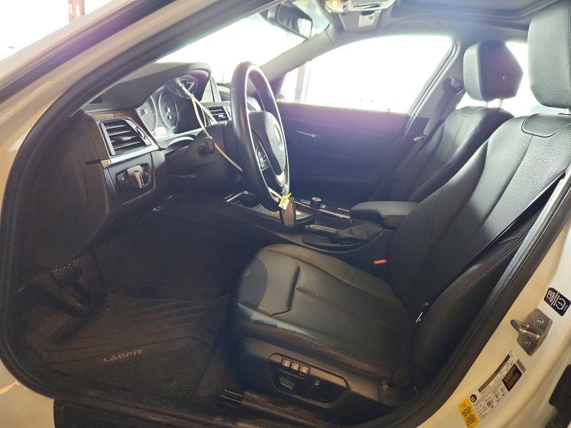 58389436 :رقم المزاد ، WBA3D3C54EK155220 vin ، 2014 Bmw 328 مزاد بيع