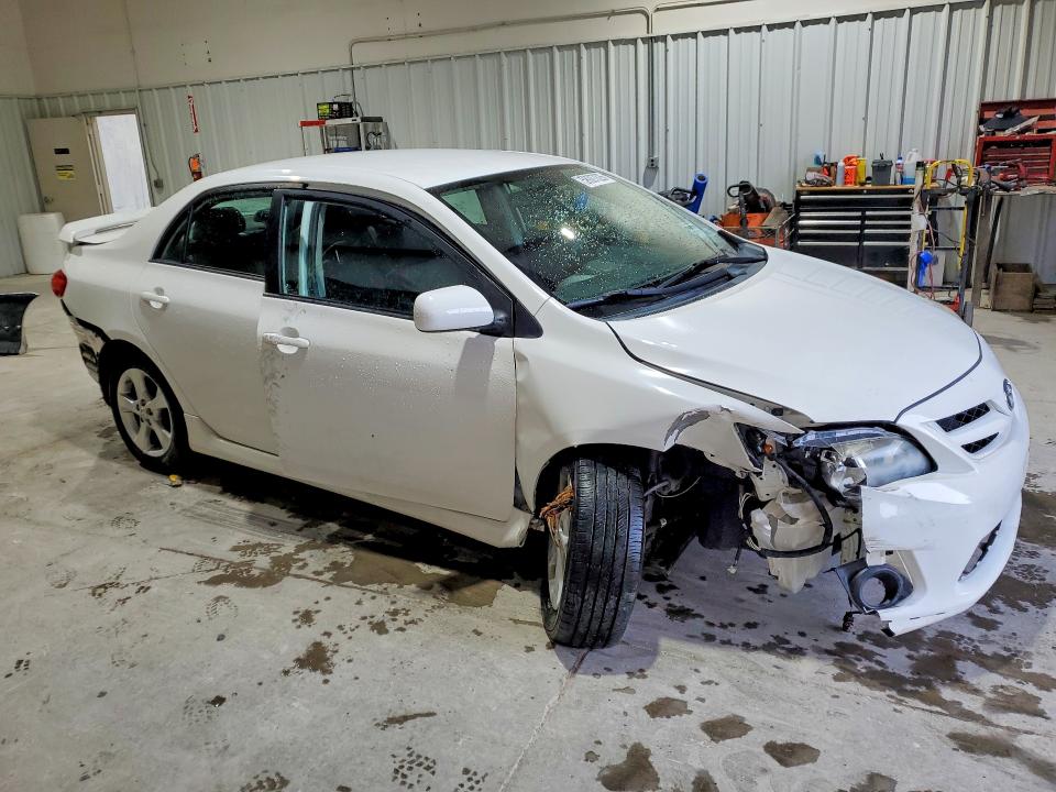 58007826 :رقم المزاد ، 2T1BU4EEXDC067290 vin ، 2013 Toyota Corolla مزاد بيع
