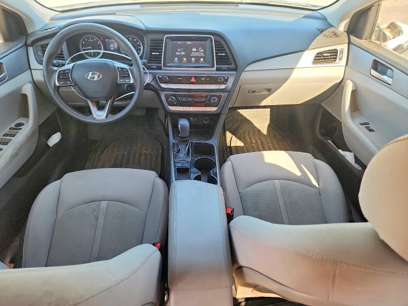 2018 Hyundai Sonata მანქანა იყიდება აუქციონზე, vin: 5NPE24AF1JH670588, აუქციონის ნომერი: 55184296