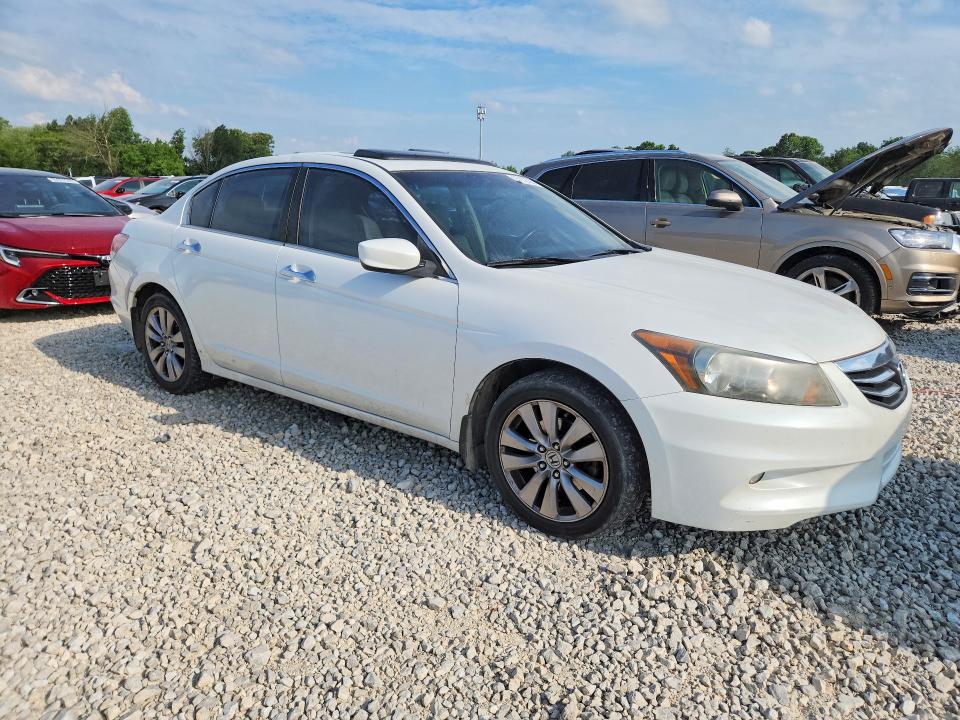 55112796 :رقم المزاد ، 1HGCP3F88CA018592 vin ، 2012 Honda Accord مزاد بيع