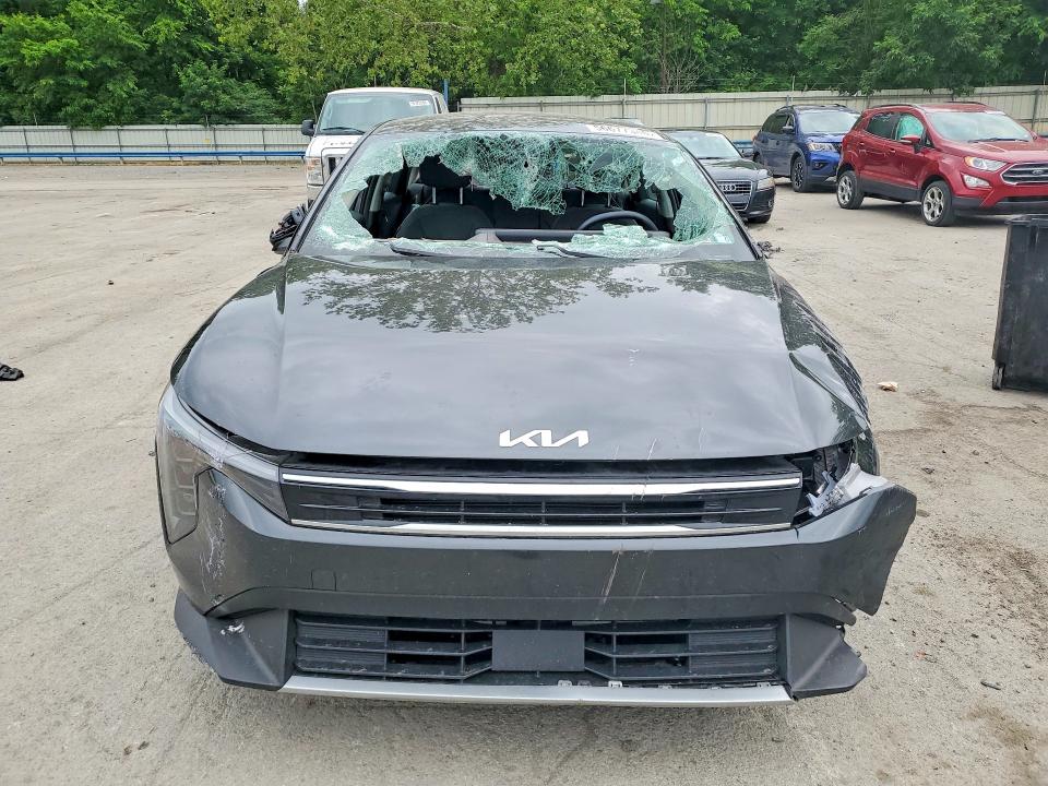 2025 Kia K4 მანქანა იყიდება აუქციონზე, vin: 3KPFU4DE9SE013609, აუქციონის ნომერი: 56677346