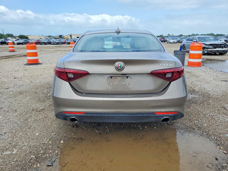 Продажа на аукционе авто 2019 Alfa Romeo Giulia, vin: ZARFAMAN1K7600891, номер лота: 57672866