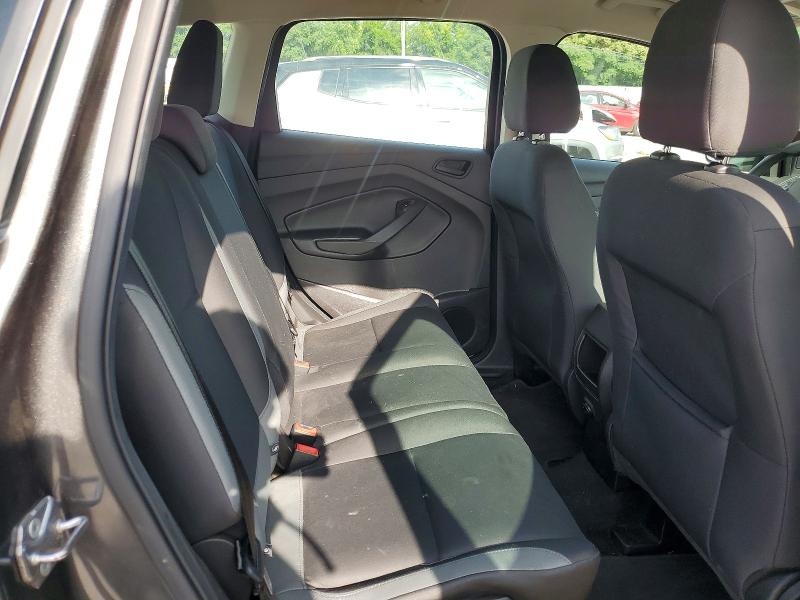 56486786 :رقم المزاد ، 1FMCU0F74GUB45661 vin ، 2016 Ford Escape مزاد بيع