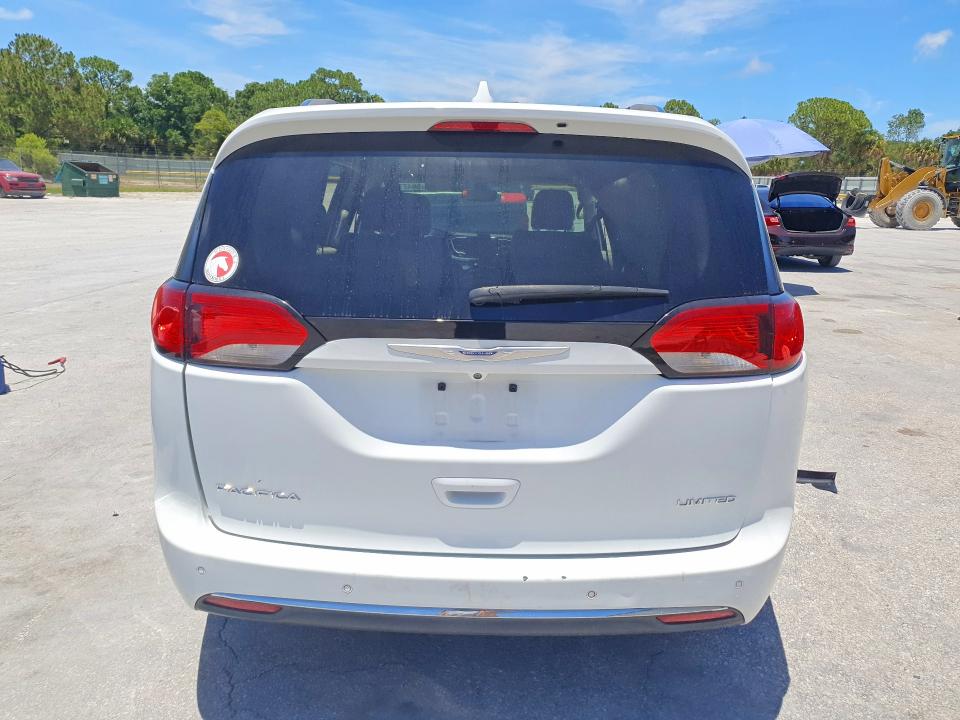 Продаж на аукціоні авто 2020 Chrysler Pacifica, vin: 2C4RC1GG3LR272592, номер лоту: 56487066