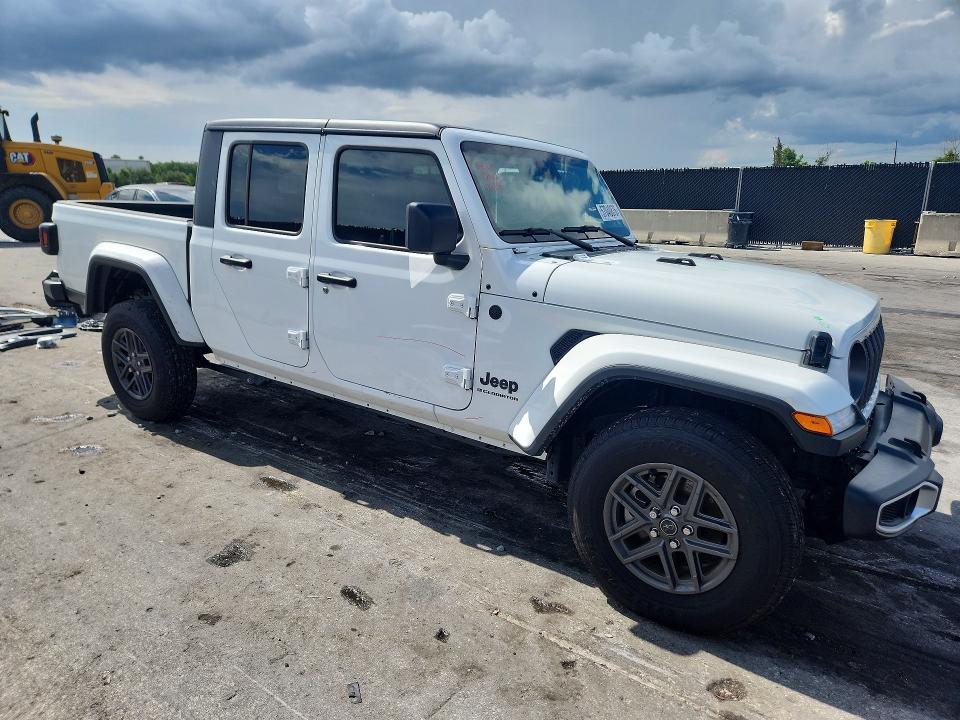 Продаж на аукціоні авто 2025 Jeep Gladiator, vin: 1C6PJTAG5SL523001, номер лоту: 57040876