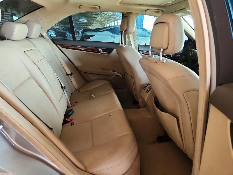 2010 Mercedes-benz C მანქანა იყიდება აუქციონზე, vin: WDDGF5GB4AR089611, აუქციონის ნომერი: 57078376