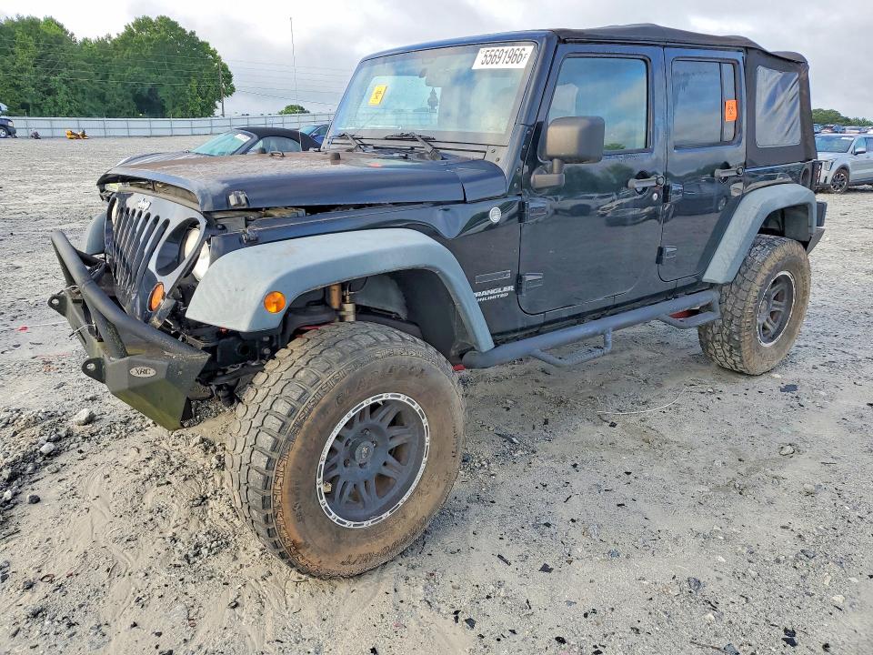 55691966 :رقم المزاد ، 1J4HA3H11BL500680 vin ، 2011 Jeep Wrangler Unlimited مزاد بيع