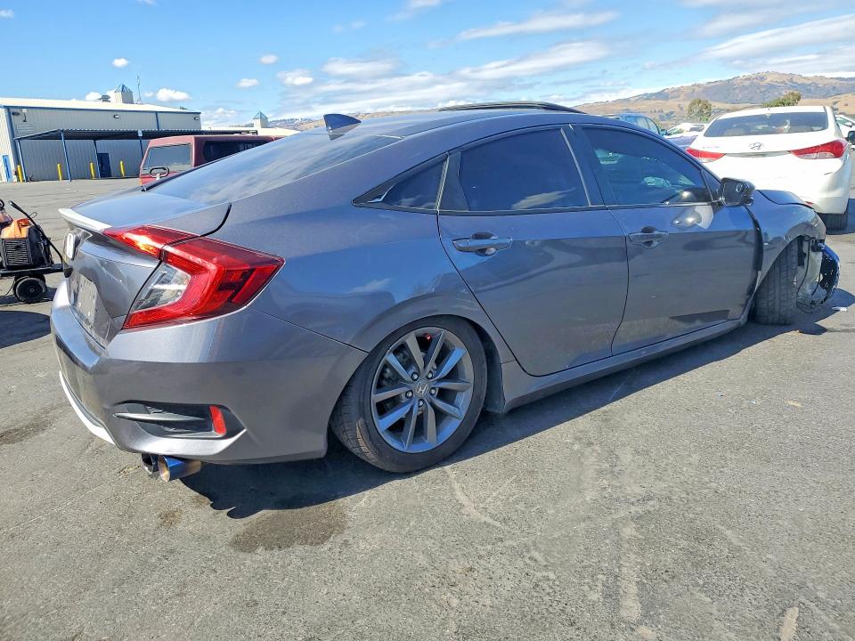 59170016 :رقم المزاد ، 19XFC1F39KE205030 vin ، 2019 Honda Civic مزاد بيع