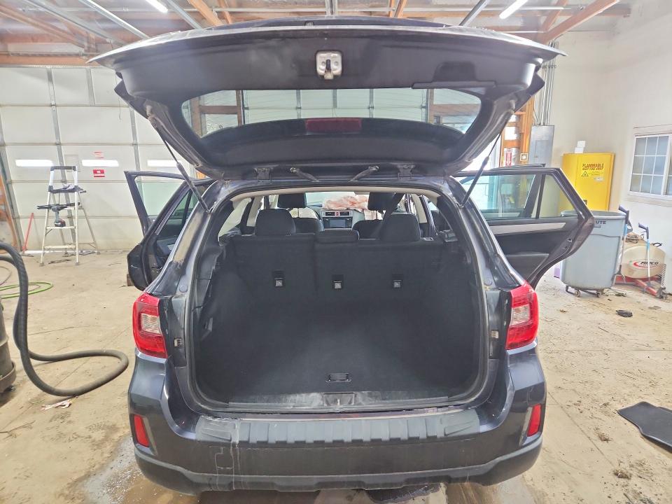 2017 Subaru Outback მანქანა იყიდება აუქციონზე, vin: 4S4BSACC0H3303266, აუქციონის ნომერი: 57686336