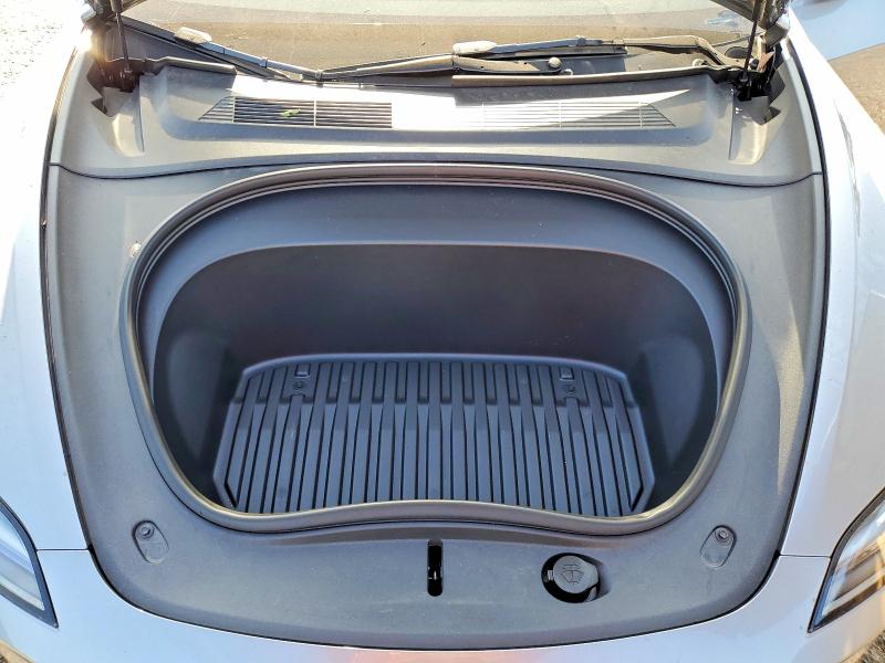 2025 Tesla Model 3 მანქანა იყიდება აუქციონზე, vin: 5YJ3E1EAXSF075590, აუქციონის ნომერი: 58116776