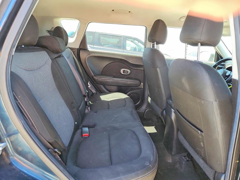56516646 :رقم المزاد ، KNDJP3A57H7491830 vin ، 2017 Kia Soul مزاد بيع