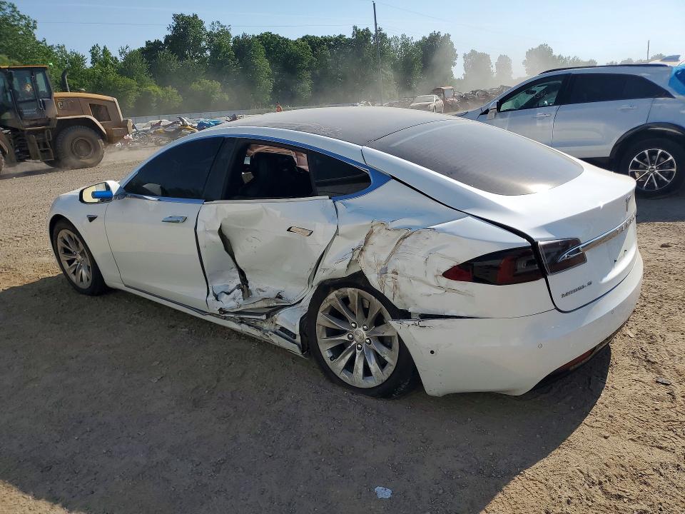 Продаж на аукціоні авто 2018 Tesla Model S, vin: 5YJSA1E20JF289714, номер лоту: 55472156
