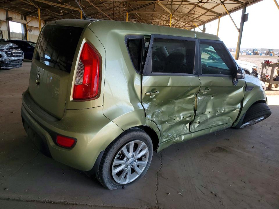 56127926 :رقم المزاد ، KNDJT2A63D7528848 vin ، 2013 Kia Soul مزاد بيع