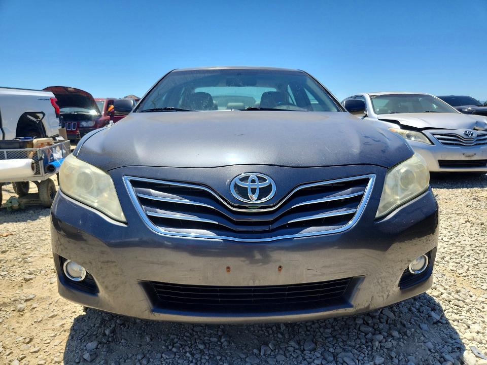 58414916 :رقم المزاد ، 4T1BK3EK9BU613949 vin ، 2011 Toyota Camry مزاد بيع