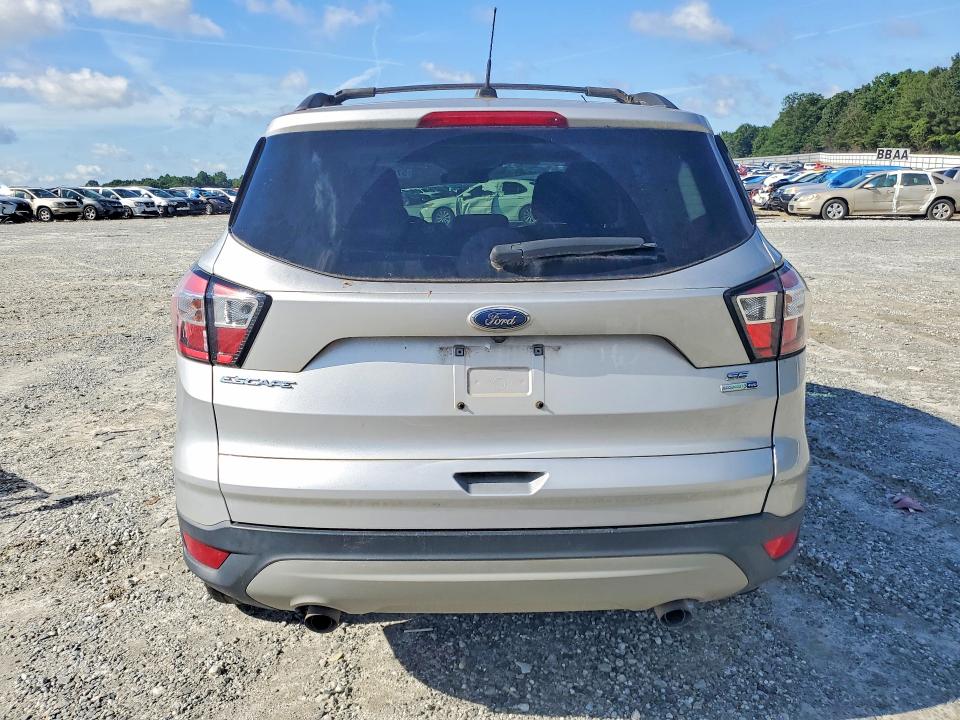 2018 Ford Escape მანქანა იყიდება აუქციონზე, vin: 1FMCU9GD1JUA87184, აუქციონის ნომერი: 57520396