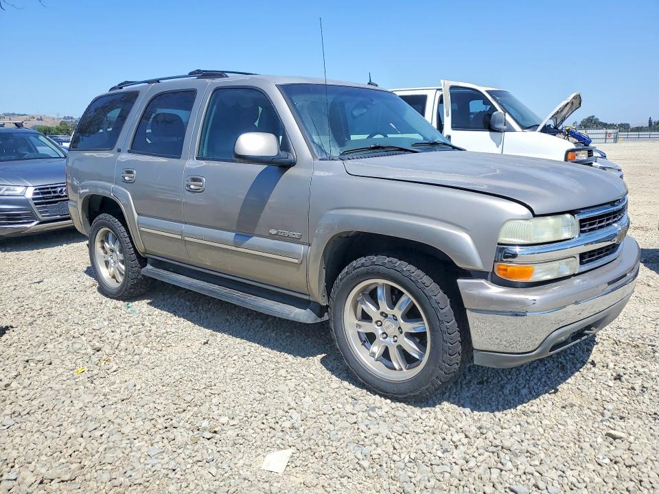 56666376 :رقم المزاد ، 1GNEK13T63J221037 vin ، 2003 Chevrolet Tahoe مزاد بيع