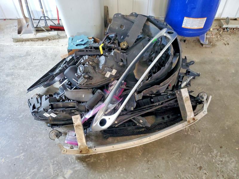 56866686 :رقم المزاد ، WDCTG4EB6FJ138357 vin ، 2015 Mercedes-benz Gla مزاد بيع