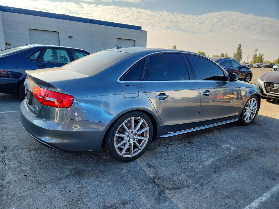 Aukcja sprzedaży 2015 Audi A4, vin: WAUFFAFL0FN001478, numer aukcji: 58422636