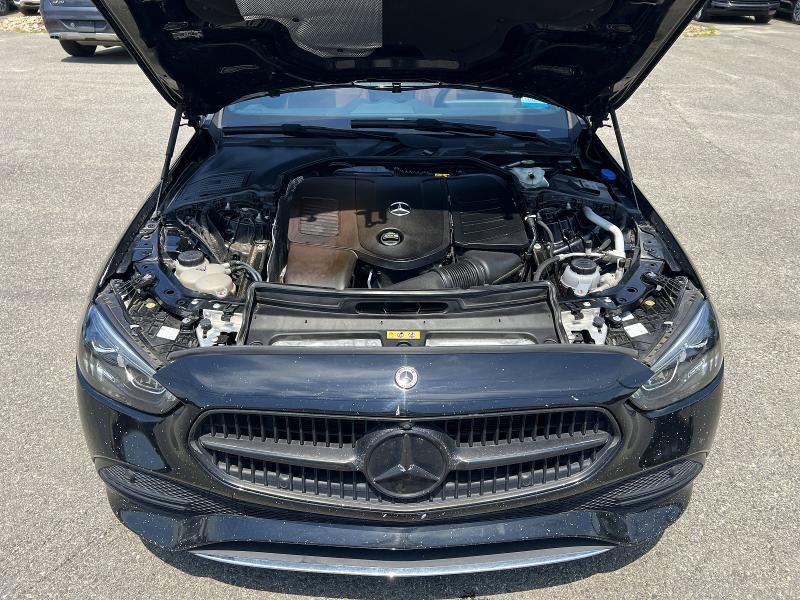 2022 Mercedes-benz C მანქანა იყიდება აუქციონზე, vin: W1KAF4GB0NR009808, აუქციონის ნომერი: 57215036