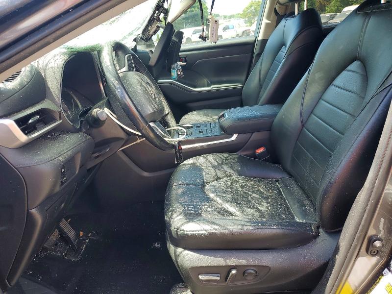 Auction sale of the 2022 Toyota Highlander, vin: 5TDGZRBH2NS559808, lot number: 56514456