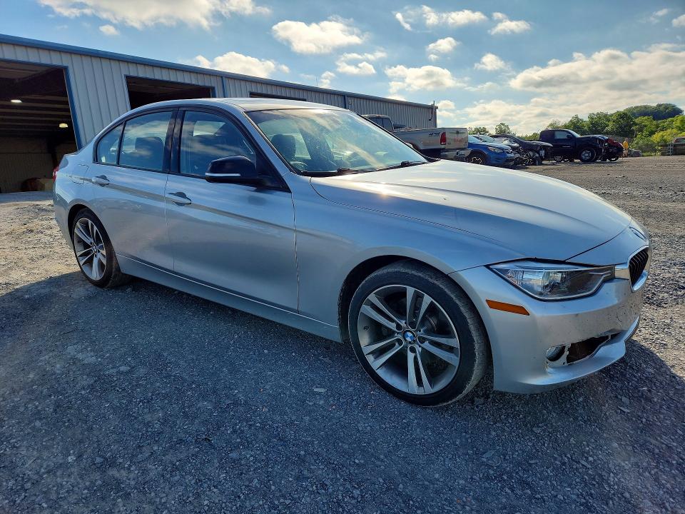 2014 Bmw 328 მანქანა იყიდება აუქციონზე, vin: WBA3B3C5XEJ980447, აუქციონის ნომერი: 56033436