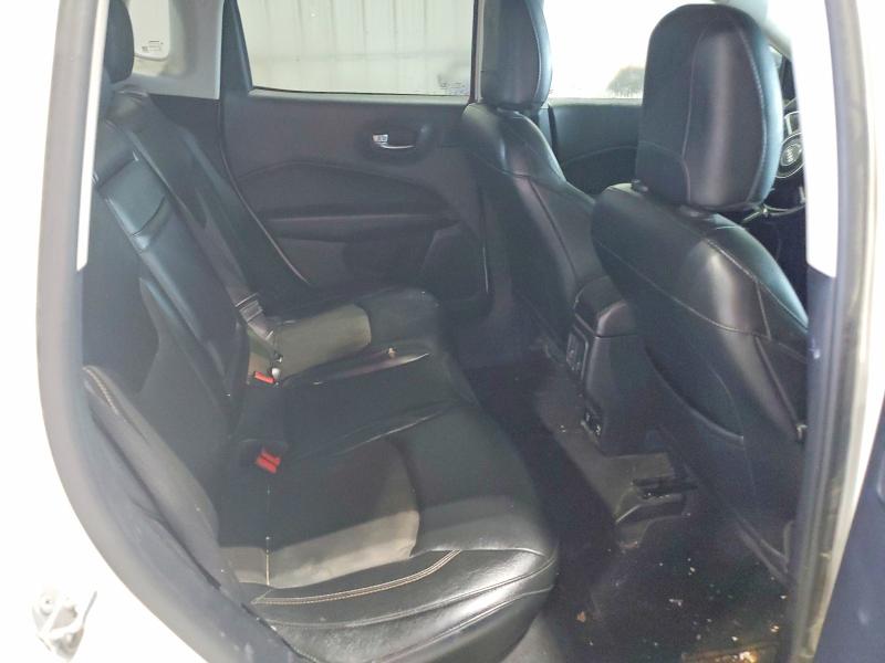57429106 :رقم المزاد ، 3C4NJCBB8JT194526 vin ، 2018 Jeep Compass مزاد بيع